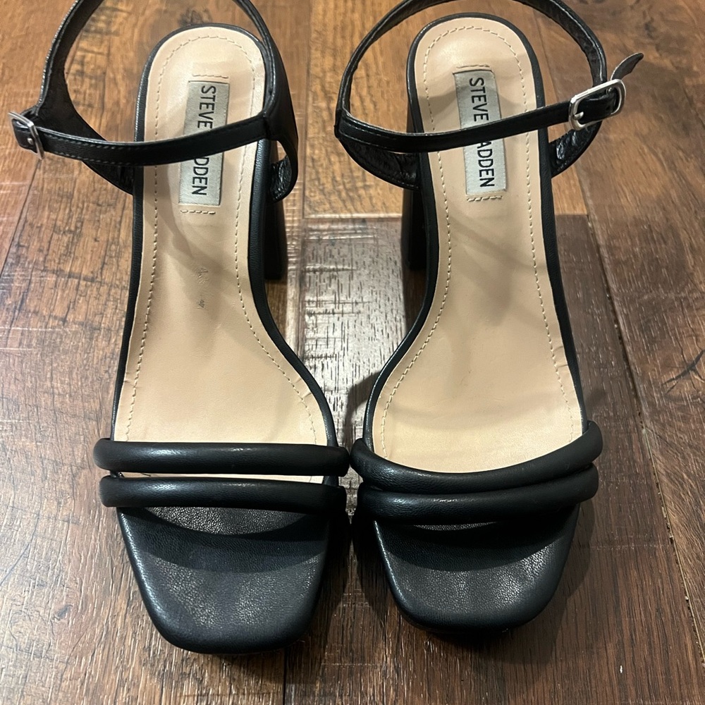 Steve Madden Black Women's Sandals